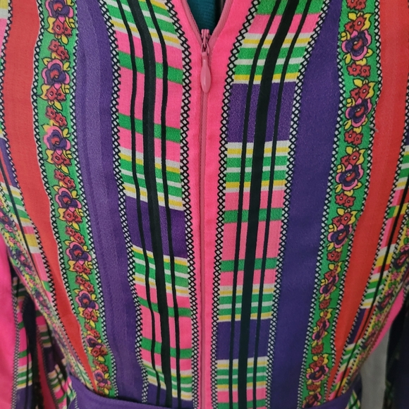 Vintage Ladies 1970s Long Sleeved Maxi Dress - Picture 5 of 6